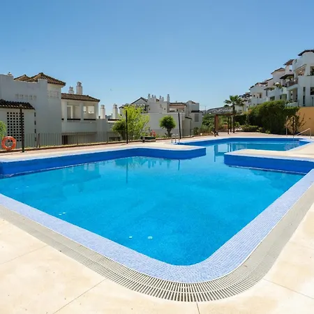 2149-amazing Groundfloor 3 Bedrooms On Golf, Pools Apartment *